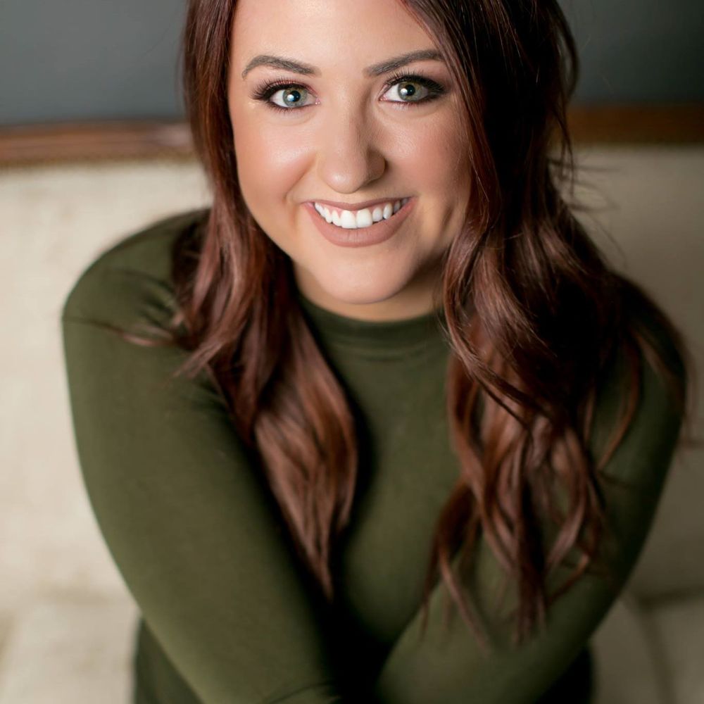 Meet your Posher, Nicole